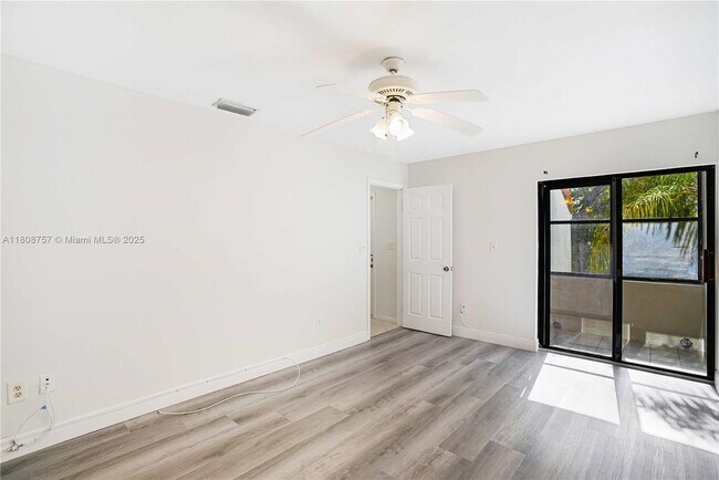 Building Photo - 3570 Magellan Cir