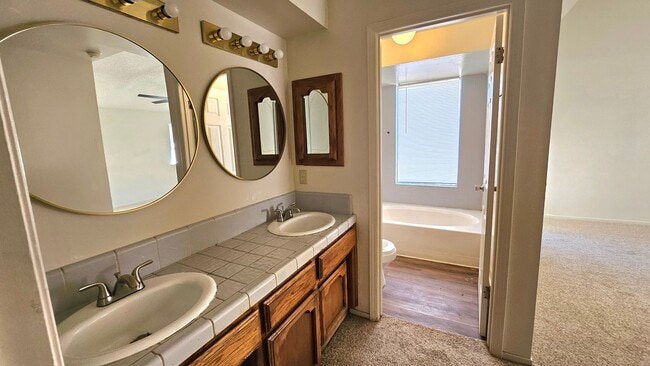 Building Photo - Beautifully Updated 3 Bedroom, 2 Bathroom Home in a Quiet Cul-de-Sac!