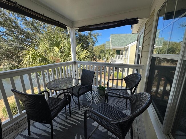 Building Photo - 12 Old S Ct