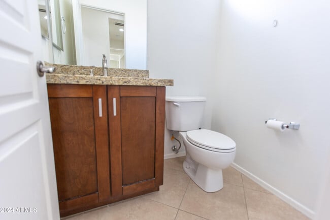 Building Photo - 21382 E Lords Ct