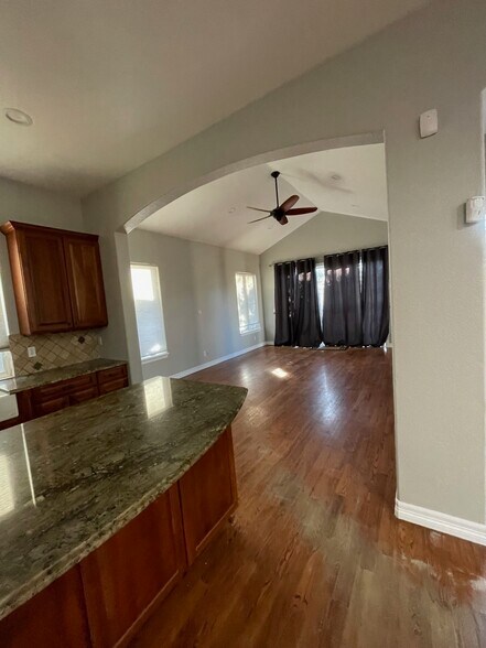 Family Room - 1837 S Clarkson St