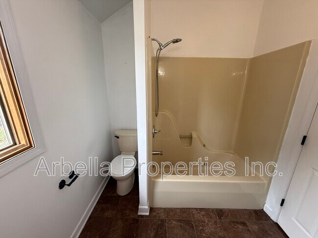 Building Photo - 4201 Wayland Blvd