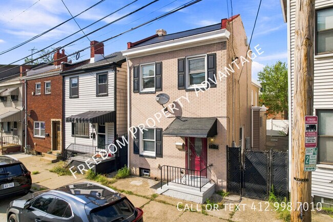 Building Photo - 1717 Sidney St