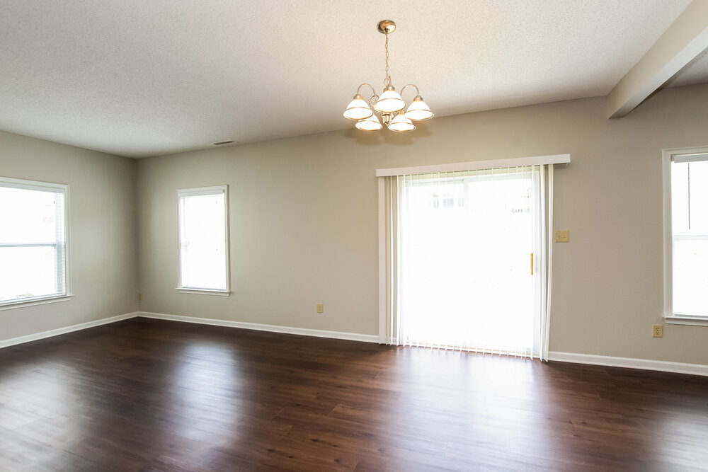 Building Photo - 719 Capstone Ave