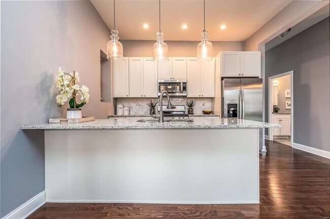 Building Photo - 3632 Wyoming St