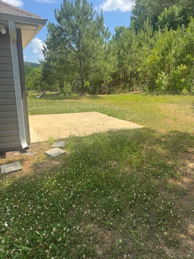 Building Photo - 85 Smith Glen Dr