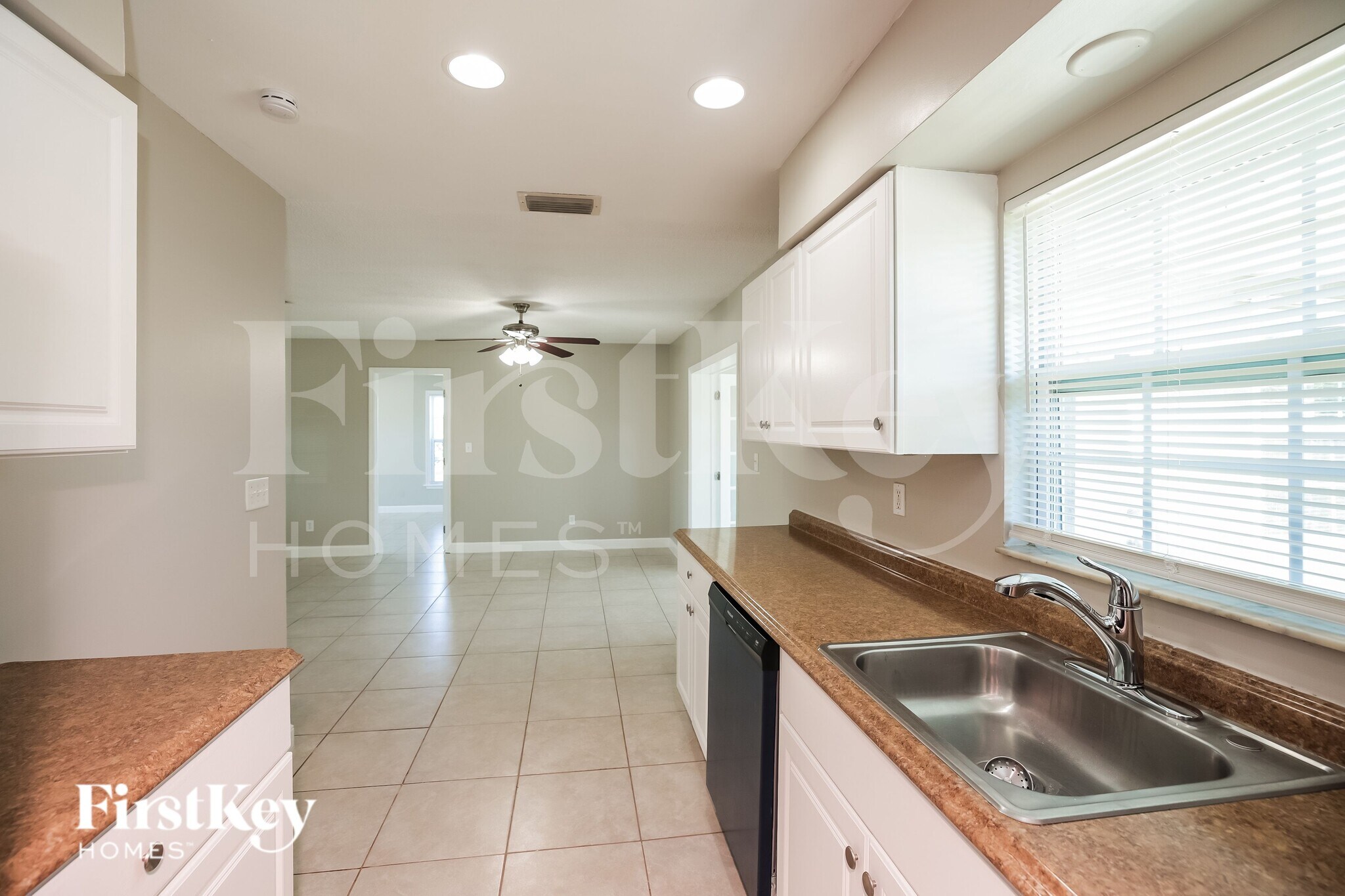 Building Photo - 112 Stafford Pl