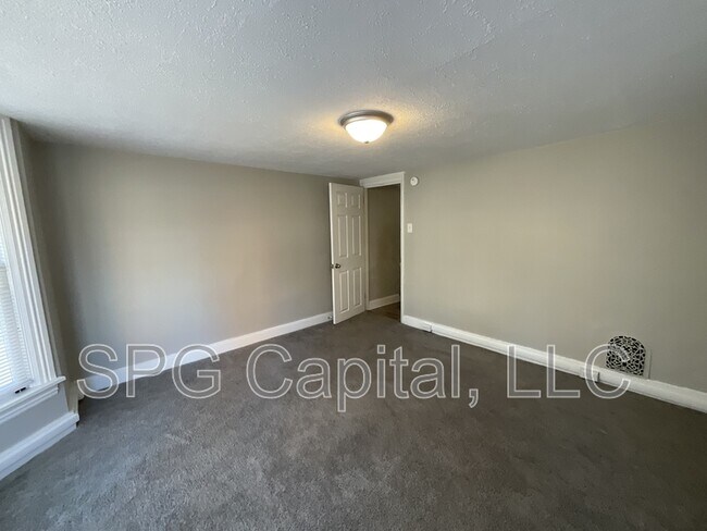 Building Photo - 32 N 2nd St