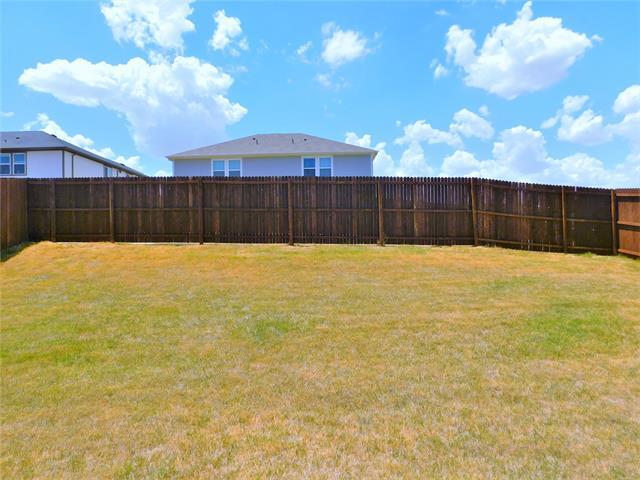Building Photo - 4025 Huntington Dr