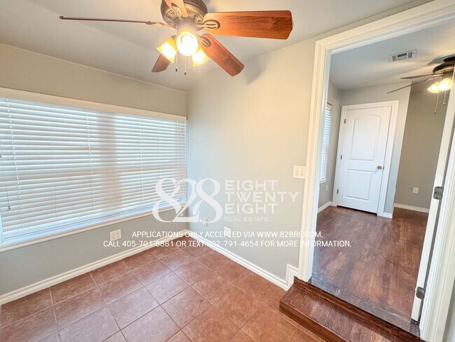 Building Photo - COMING 12/29/25! CUTE 3 BED/2 BATH STONE SINGLE FAMILY W/ GARAGE HOME IN DEL CITY!