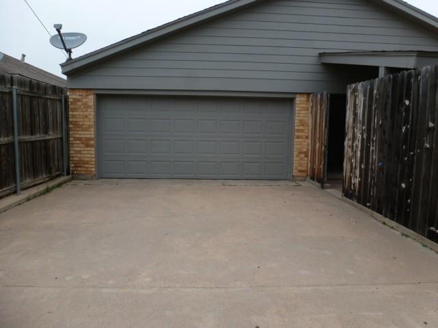 Building Photo - 3189 Chimney Cir