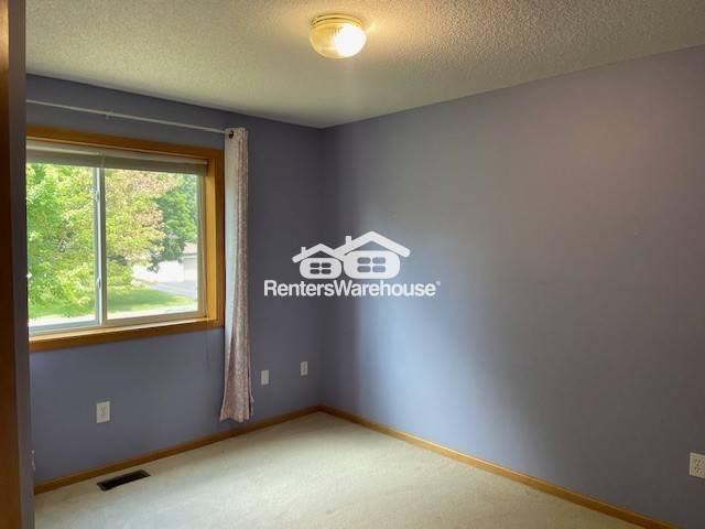 Building Photo - 2892 89th Ln NE