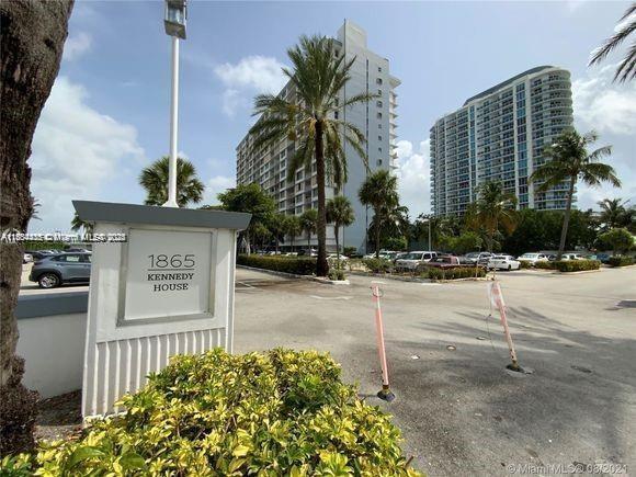 Building Photo - 1865 79th Street Causeway