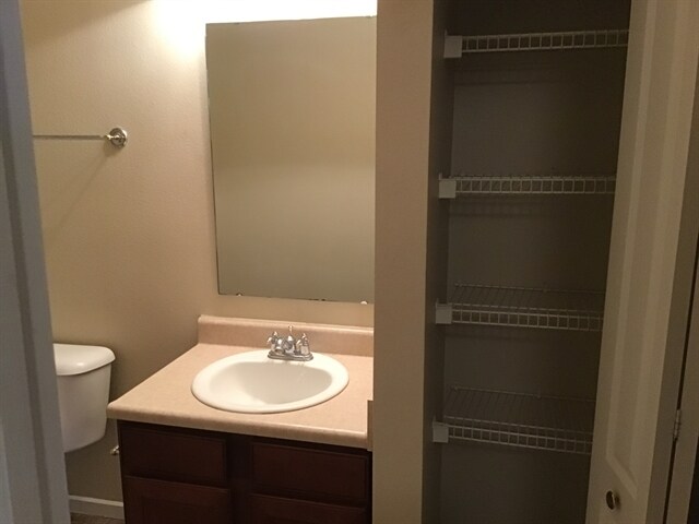 Building Photo - 5532 Floating Leaf Dr