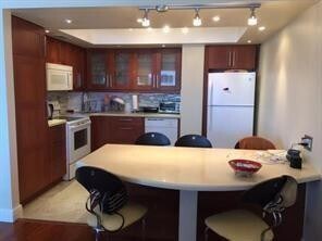 Building Photo - 3800 Galt Ocean Dr