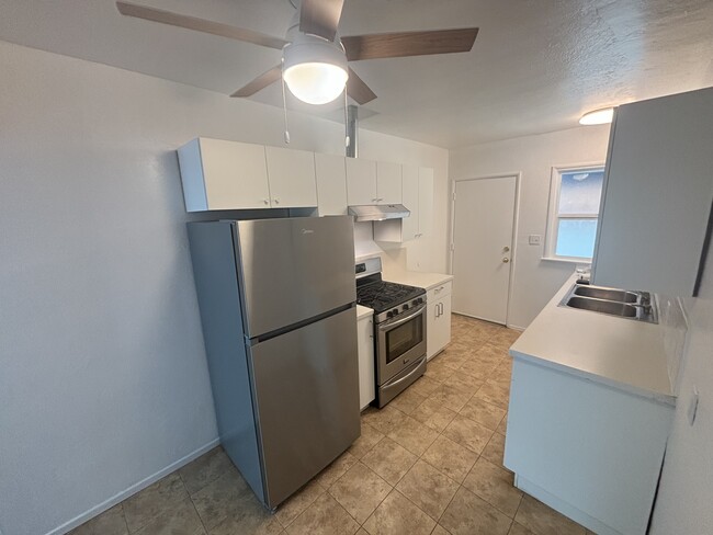 Floorplan - 6747-6761 Hinds Ave