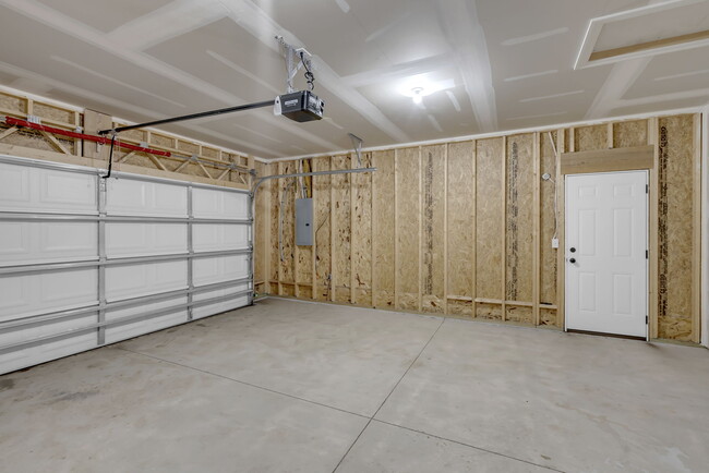 Building Photo - 1811 Liam Ct