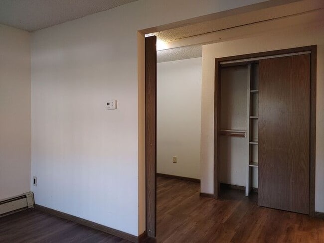 Building Photo - $900 | 1 Bedroom, 1 Bathroom Apartment | No Pets | Available for August 1st, 2026 Move In!
