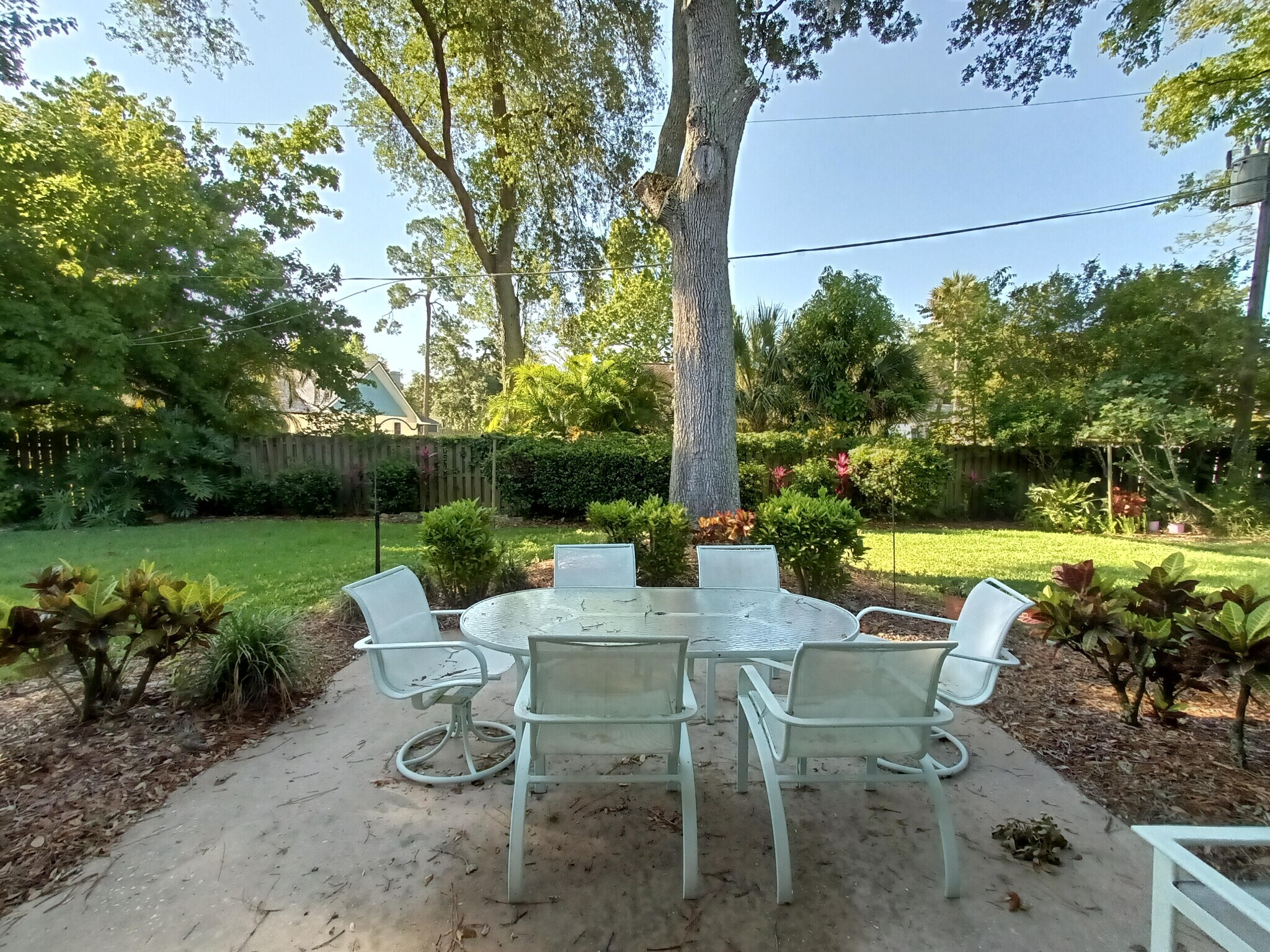 Patio Facing West - 818 Hand Ave