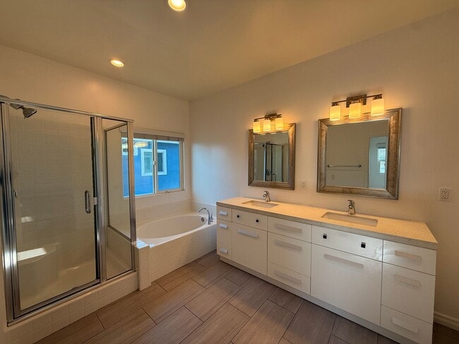 Building Photo - Coastal Living in Imperial Beach — Charming Home in a Prime Location!