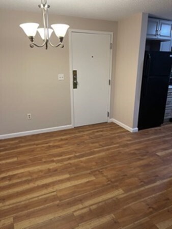 Building Photo - 10 Longworth Ave