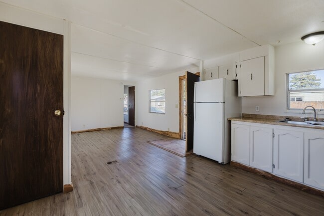 Building Photo - 118 Homestead Dr