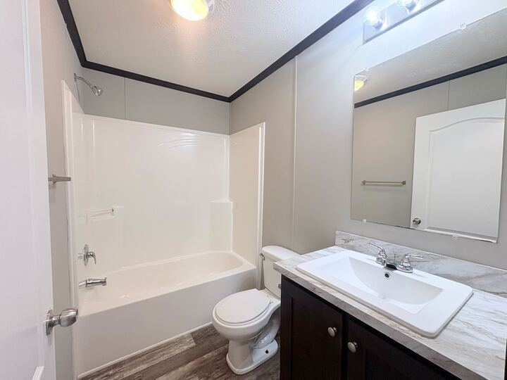 Building Photo - 10694 State Rte 762