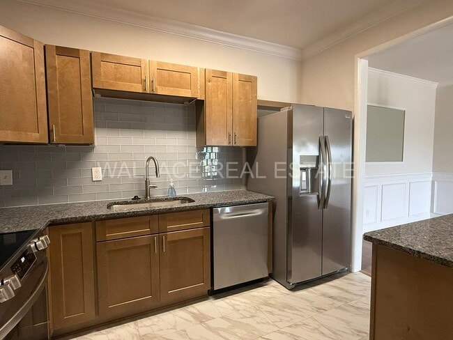 Building Photo - BEAUTIFUL, UPDATED 2 BEDROOM CONDO IN CHEROKEE AT WESTCLIFF