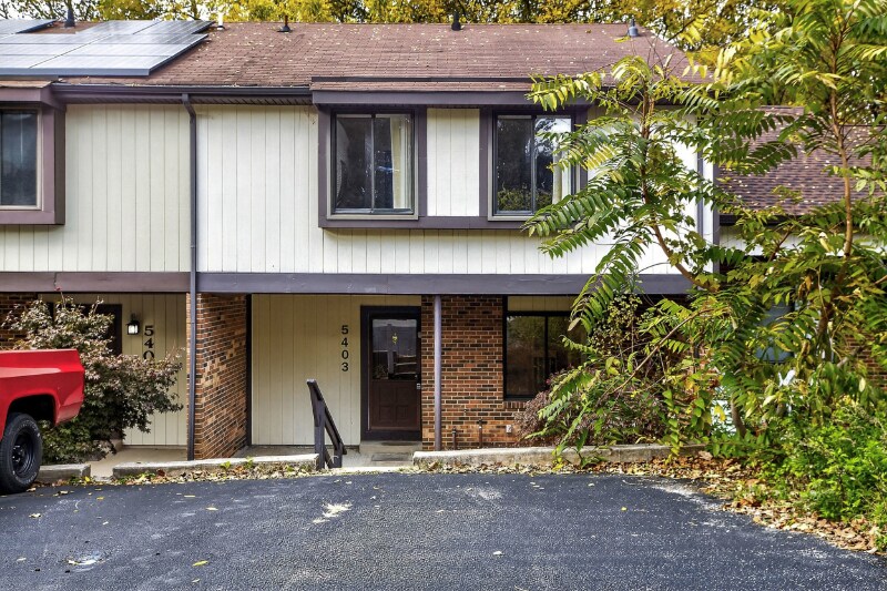 Building Photo - 5403 Doral Dr