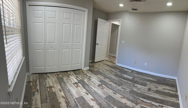 Building Photo - 3556 Lazy Willow Ct