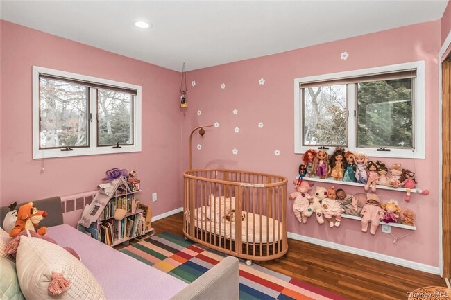 Building Photo - 88 Burton Ln