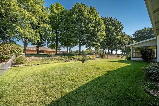Building Photo - 2941 Park Valley Dr
