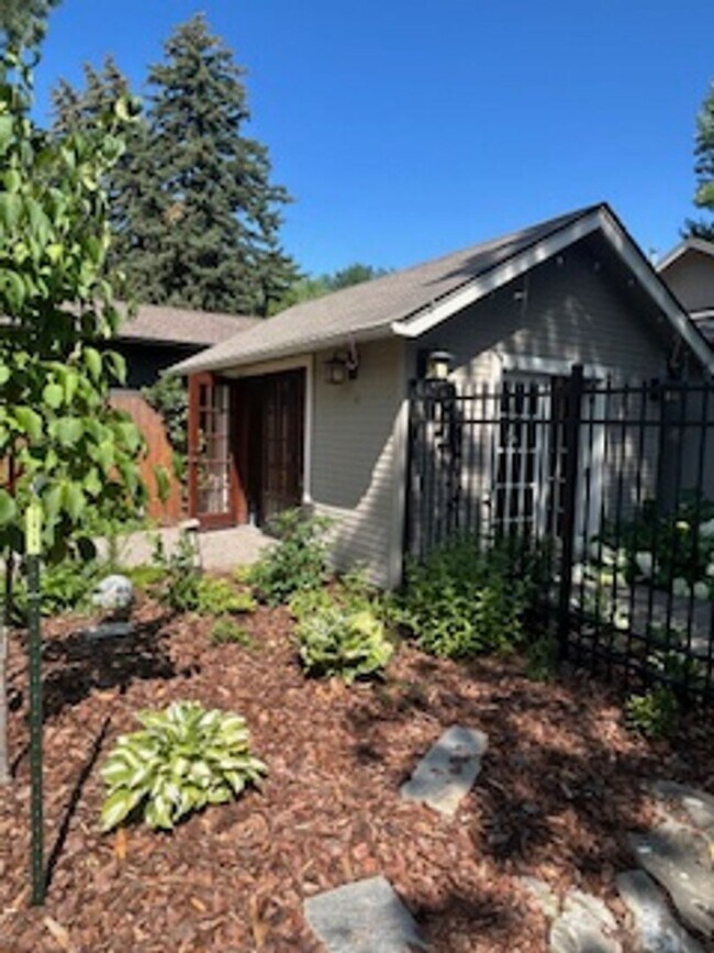 Building Photo - One-of-a-Kind Bungalow Oasis on Poly Drive...