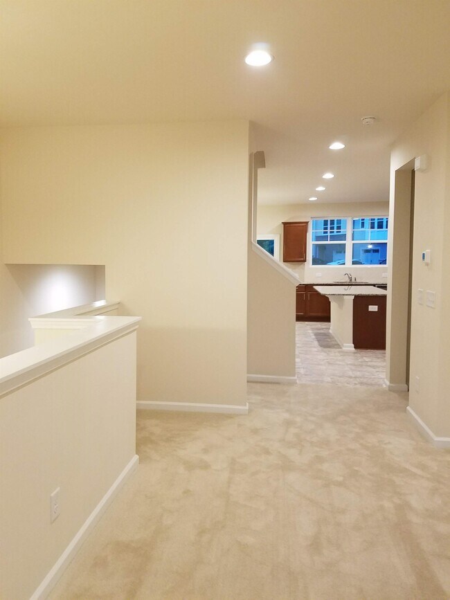 Building Photo - 1437 Salem Creek Dr