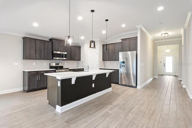 Building Photo - 27 Colorado Springs Way