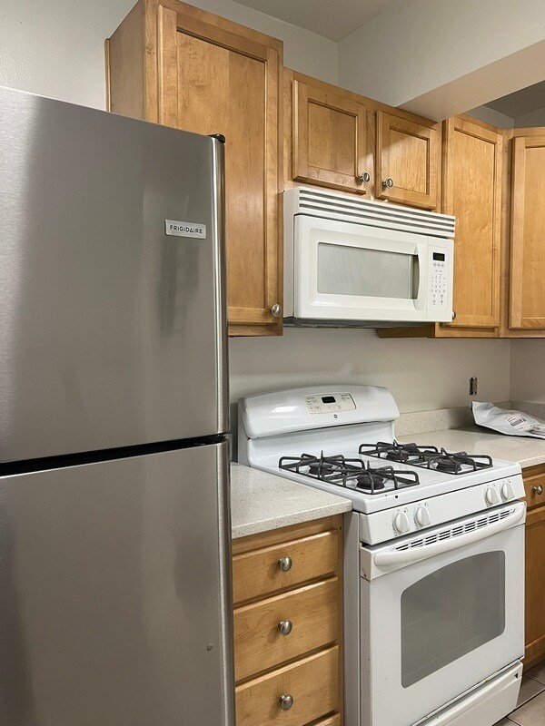 Building Photo - 1269 Simms Pl NE