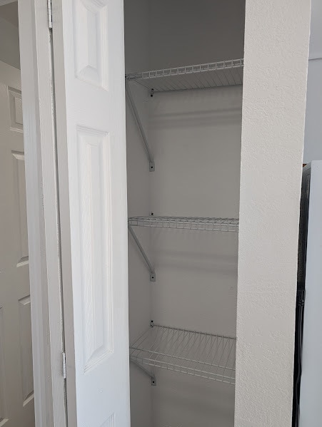 Building Photo - 1909 E 99th Ave