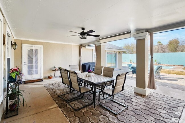 Building Photo - 308 Boulder Ridge Dr