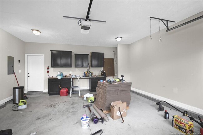 Building Photo - 890 Duval Dr