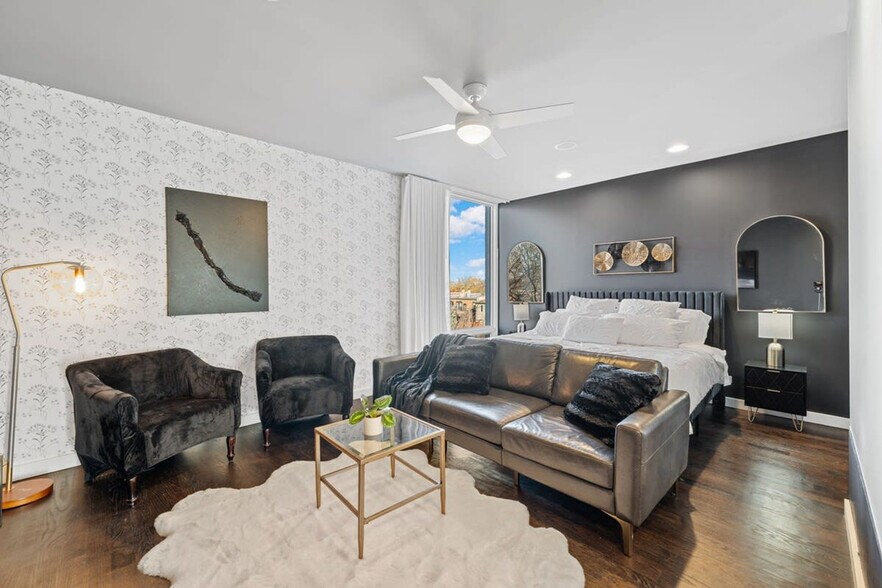 Building Photo - 2223 W Race Ave