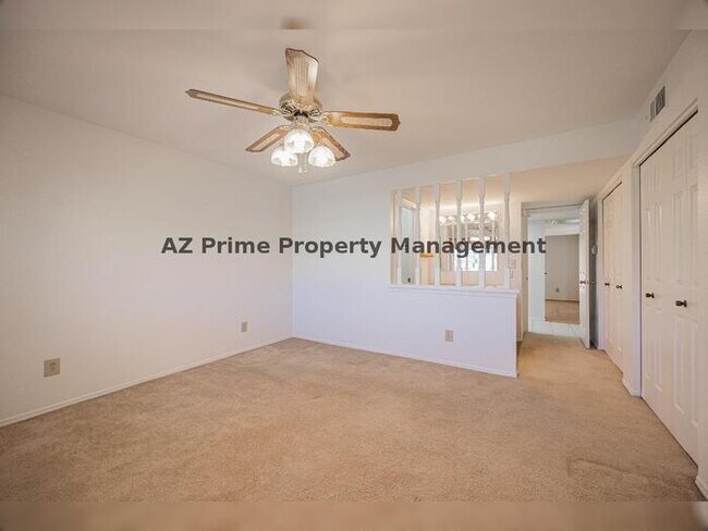 Building Photo - 5807 W Acoma Dr