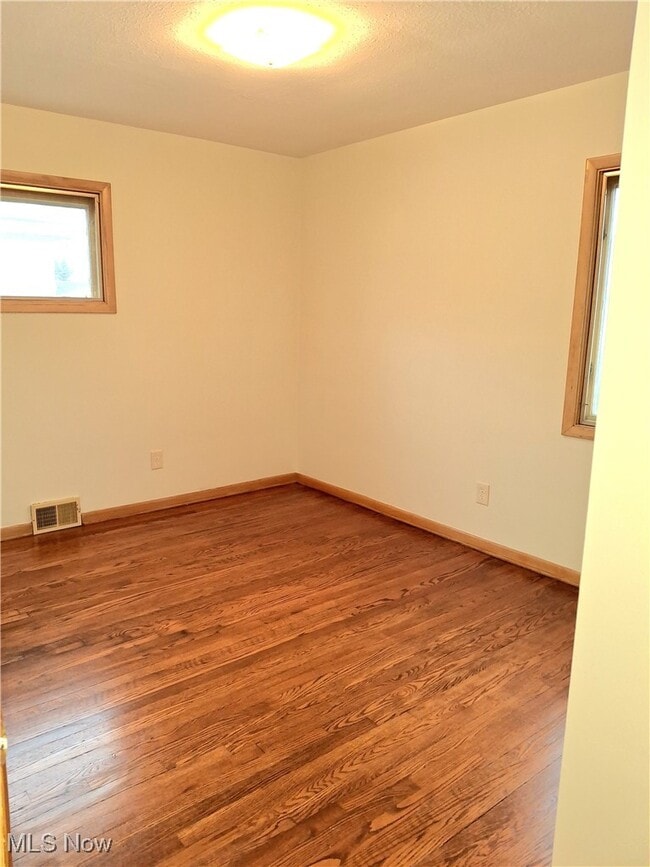 Building Photo - 2903 Center Dr