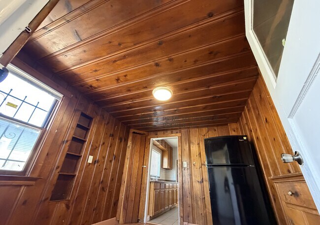 Building Photo - 1715 82nd Ave