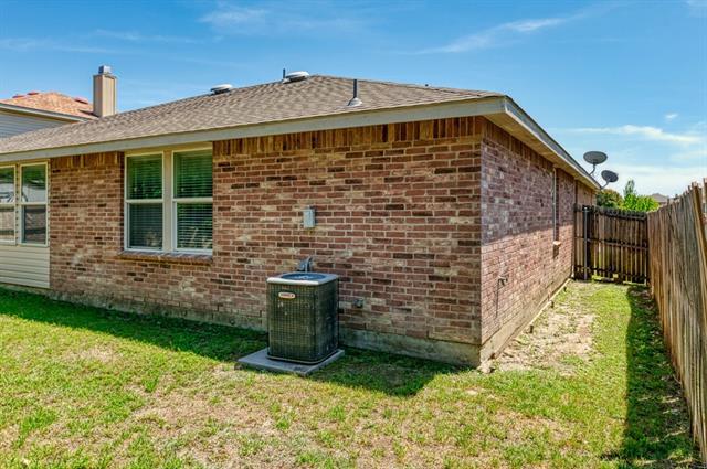 Building Photo - 8933 Preakness Cir