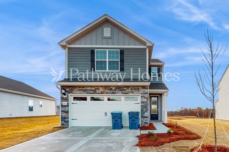 Primary Photo - 201 Adams Tree Wy