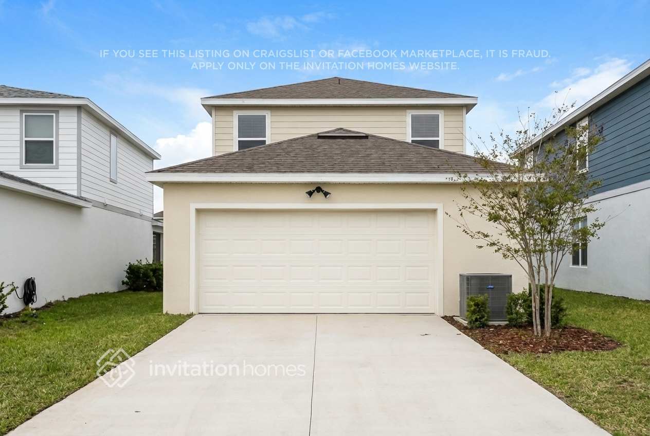 Building Photo - 16390 Grey Pne Dr