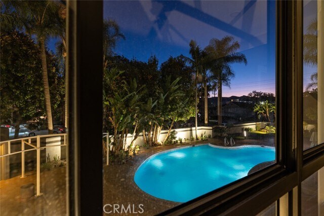 Building Photo - 345 Pioneer Dr