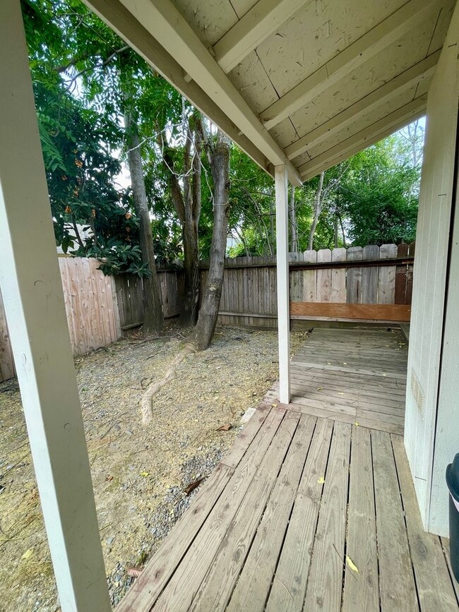 Building Photo - Dont miss this 1915 Updated Gem 3/1