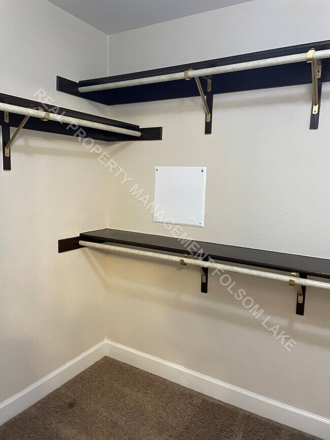 Building Photo - 3 bedroom, 3 bathroom condo at The Rivage ...