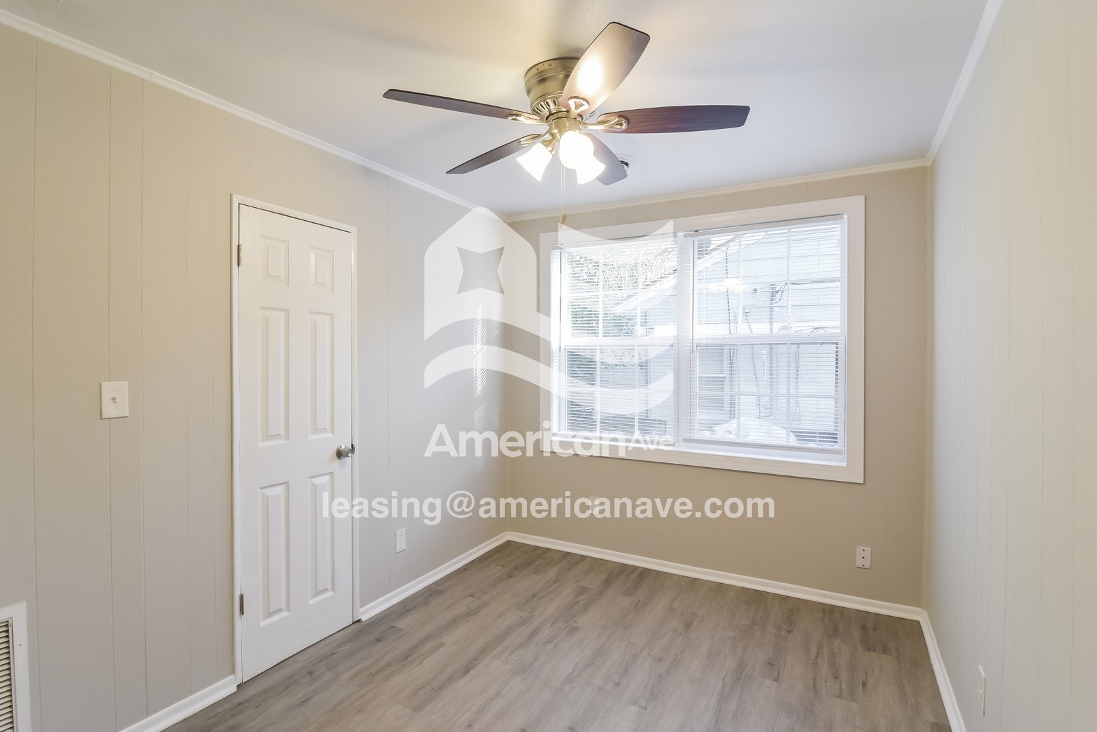 Building Photo - 211 Bradley Dr